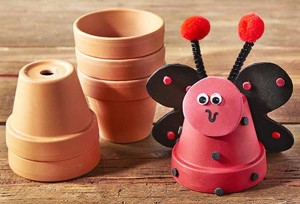 lady bug clay pot