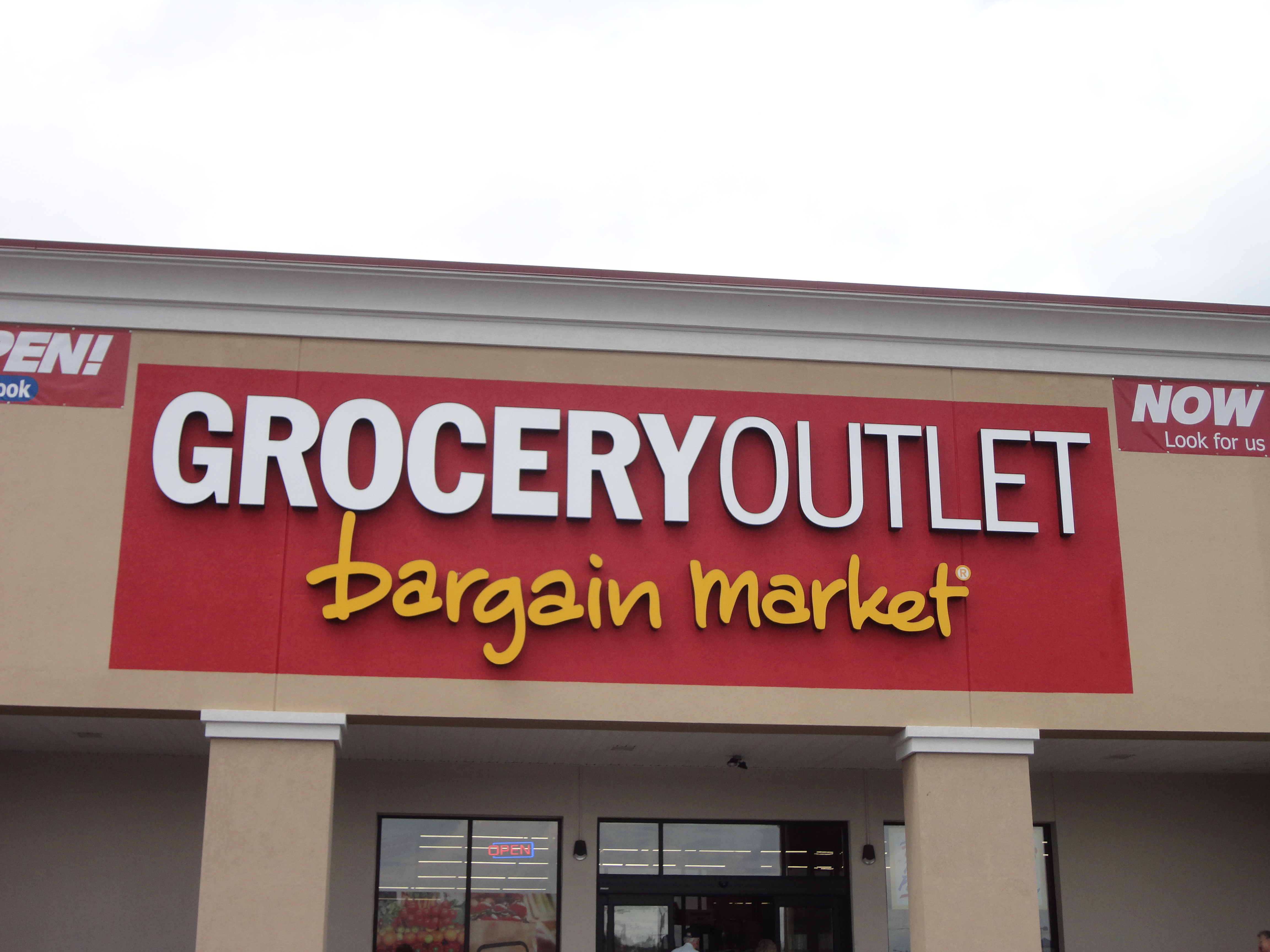 Chambersburg Grocery Outlet Is Open Ship Saves