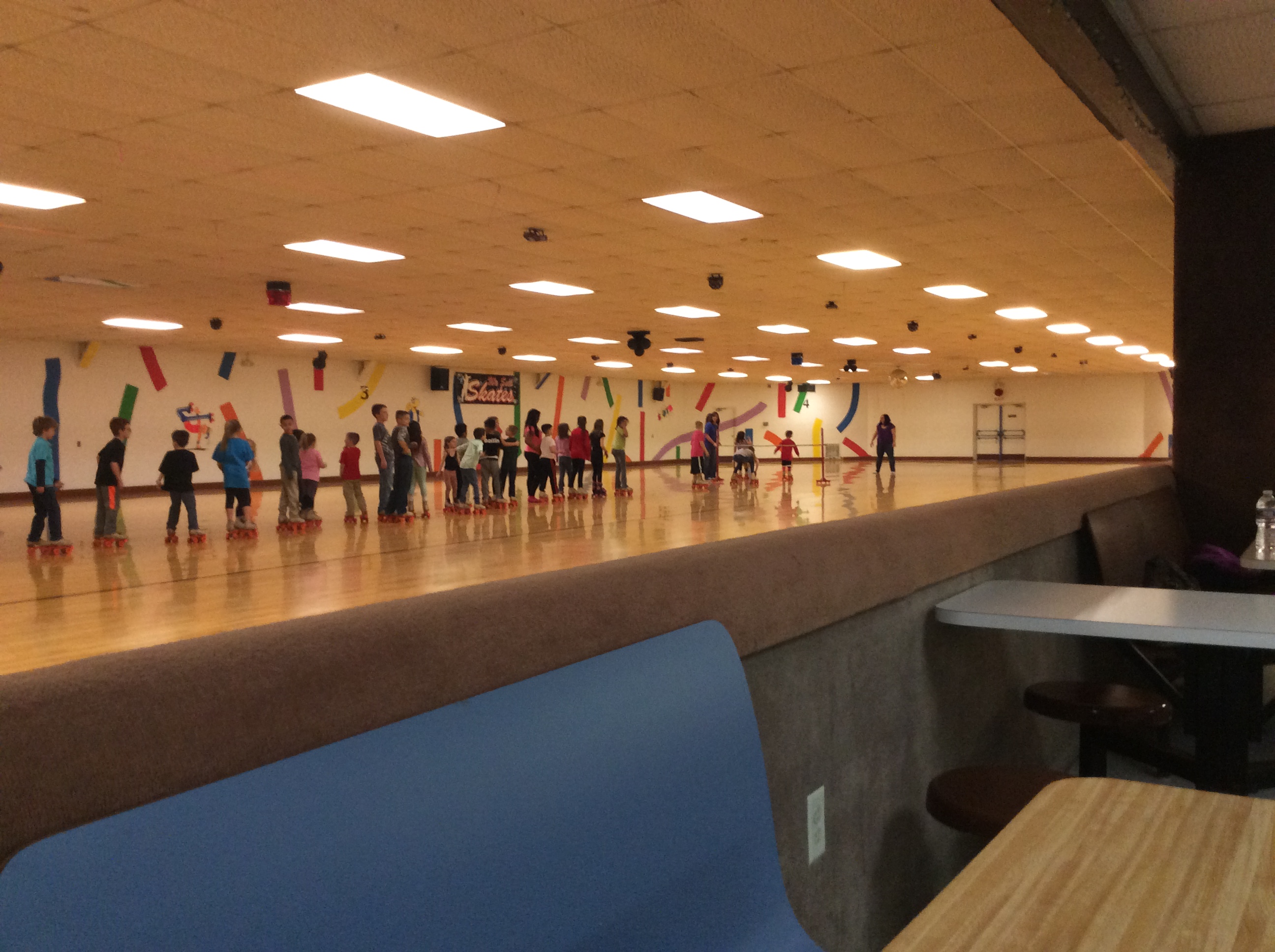 FREE Skates at Red Bridge Roller Rink SHIP SAVES